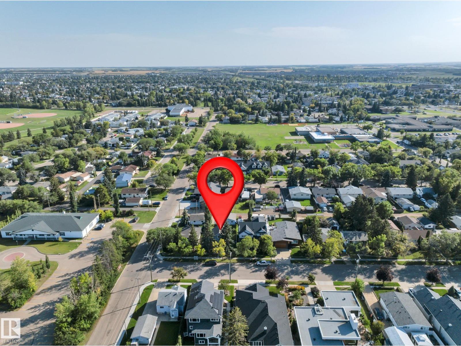 Photo 65 of 4403 47 Av, Leduc AB