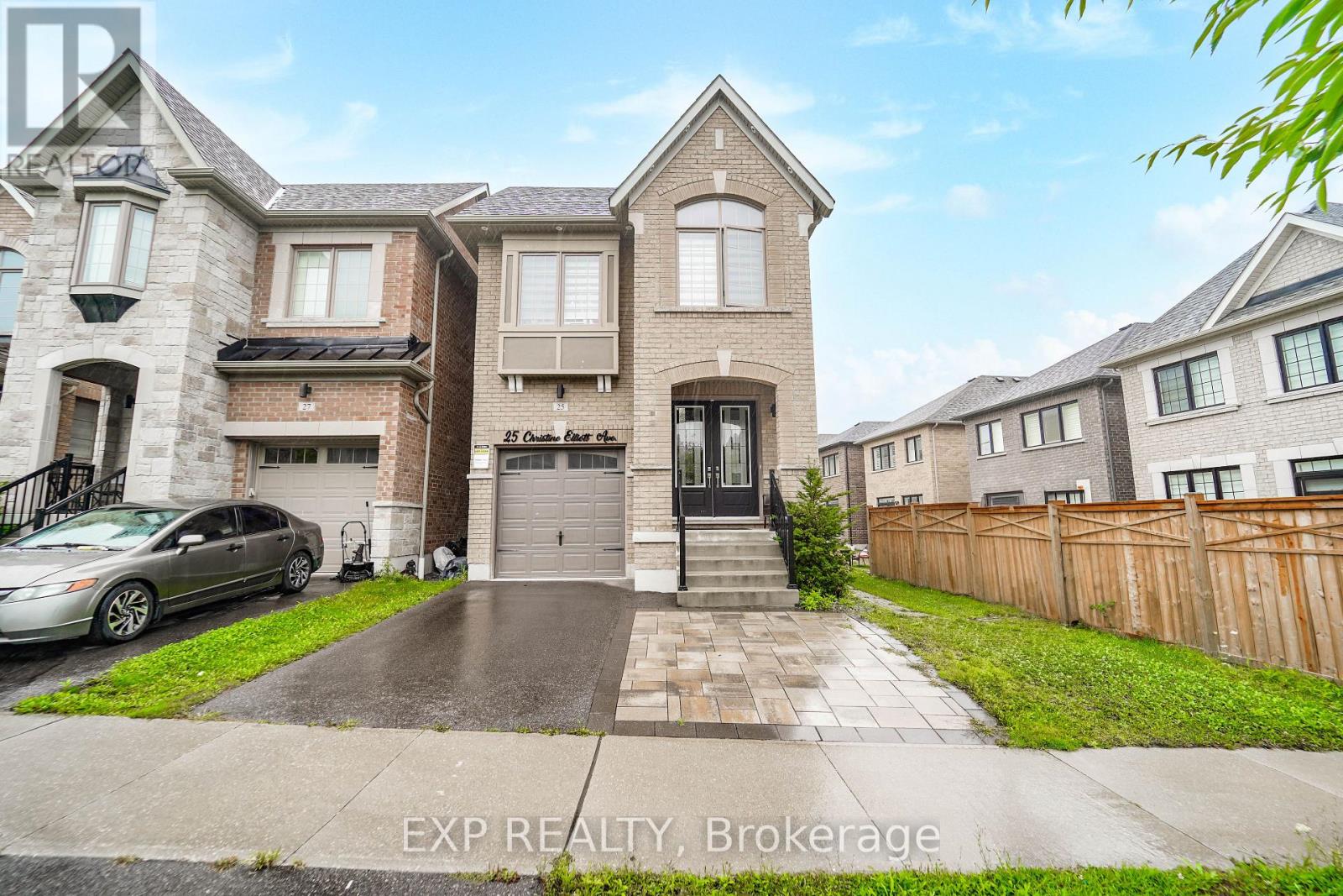Photo 2 of 25 Christine Elliott Avenue, Whitby ON