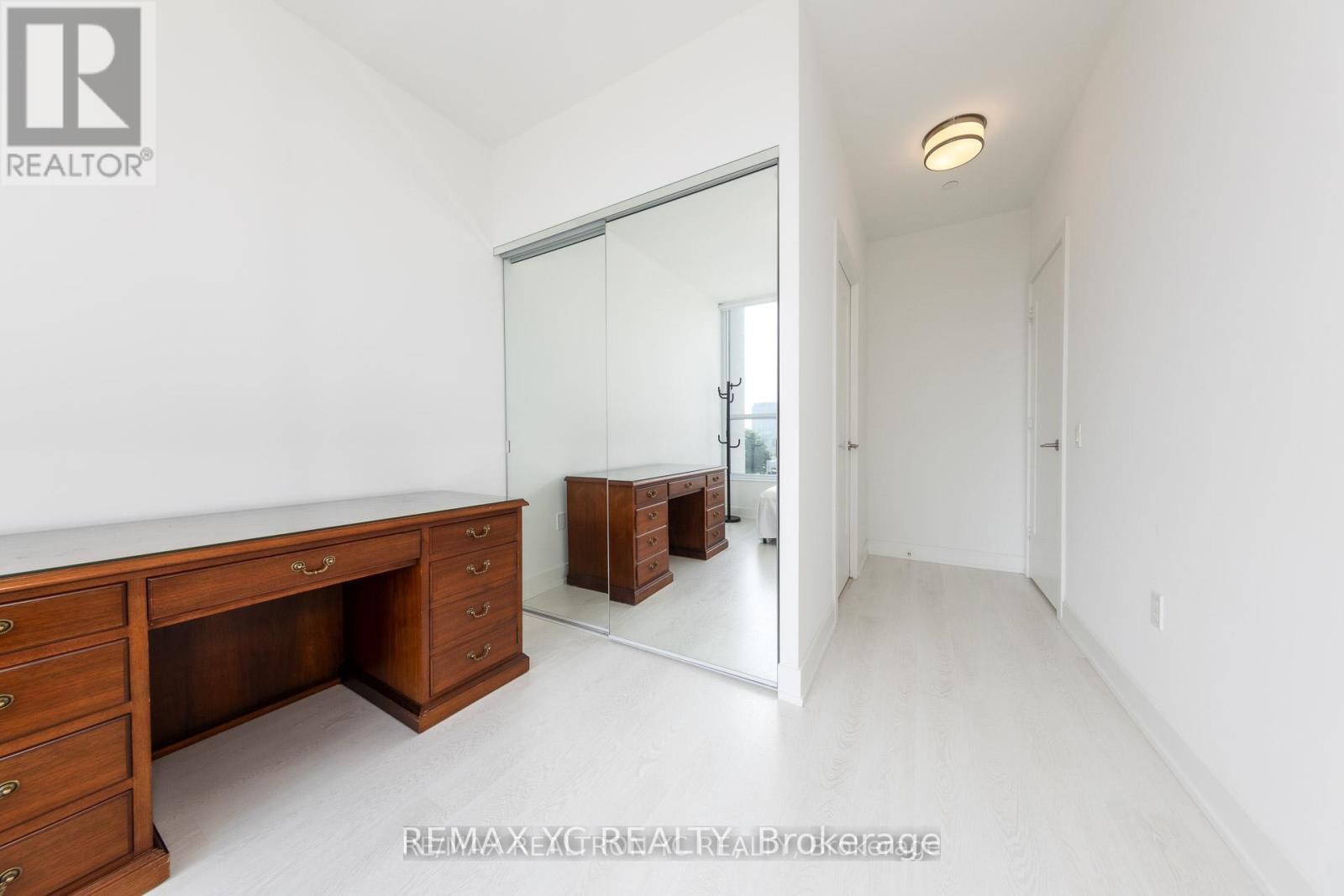 Photo 19 of 436 20 Inn On The Park, Toronto ON
