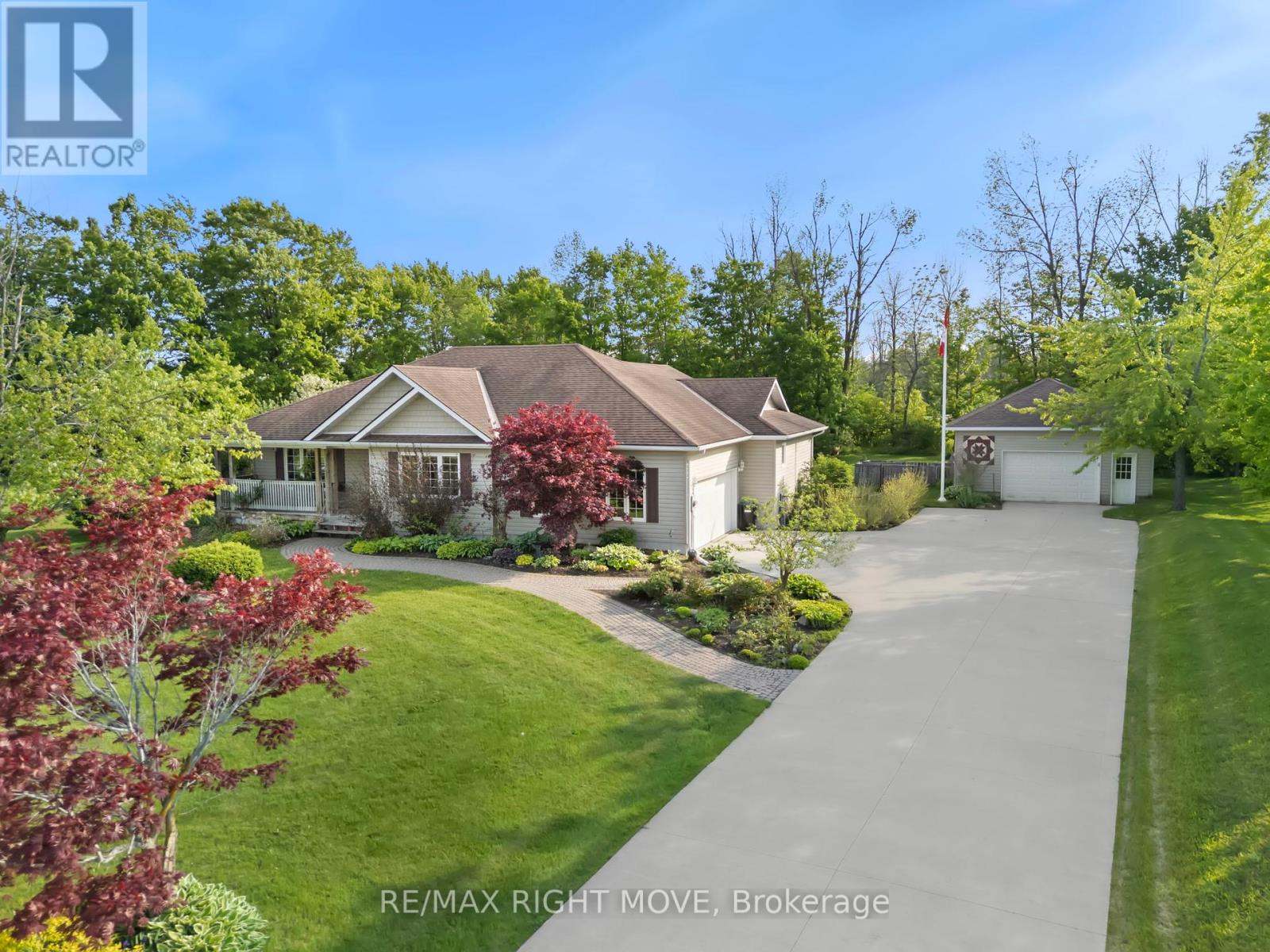 Photo 2 of 4672 Zachary Crescent, Ramara ON