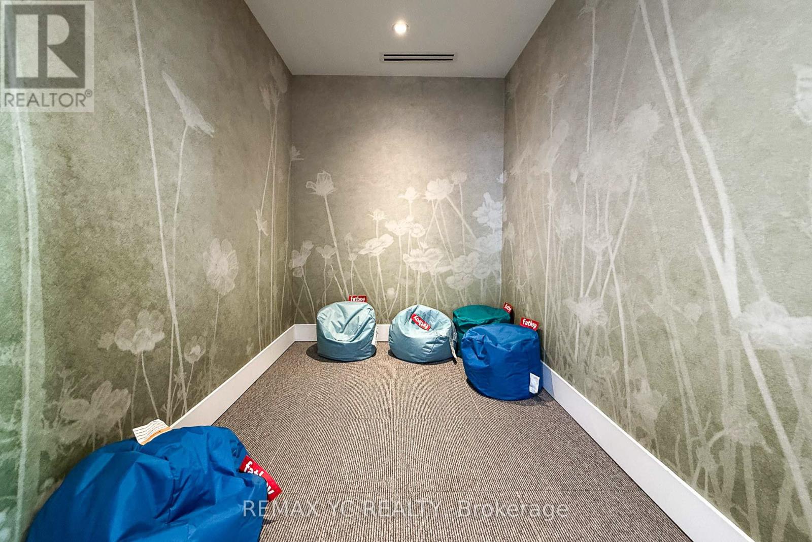 Photo 36 of 803 3100 Keele Street, Toronto ON