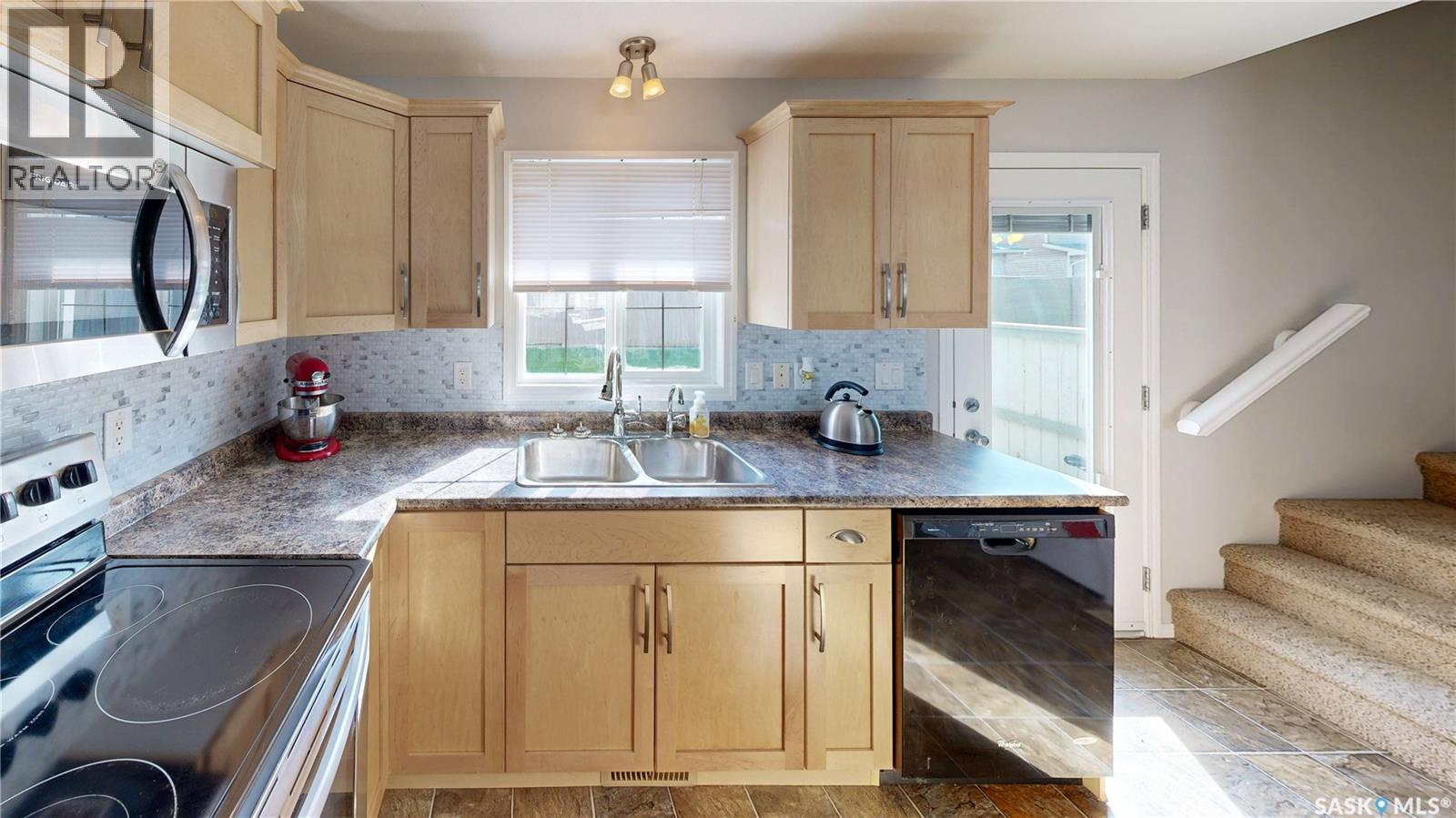 Photo 14 of 156 4801 Child Avenue, Regina SK