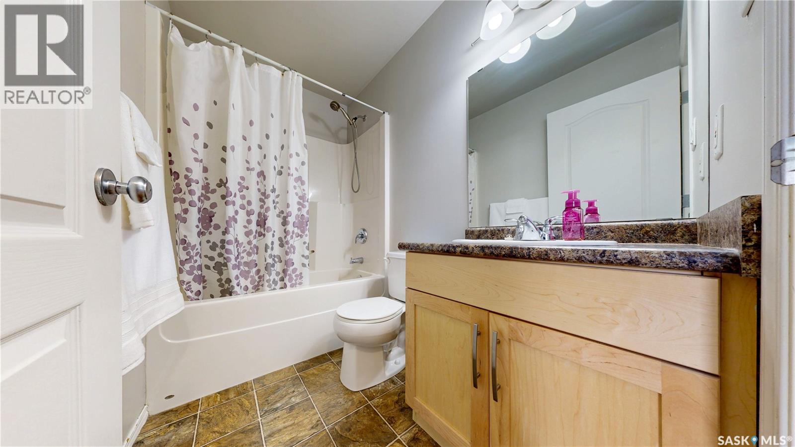 Photo 27 of 156 4801 Child Avenue, Regina SK