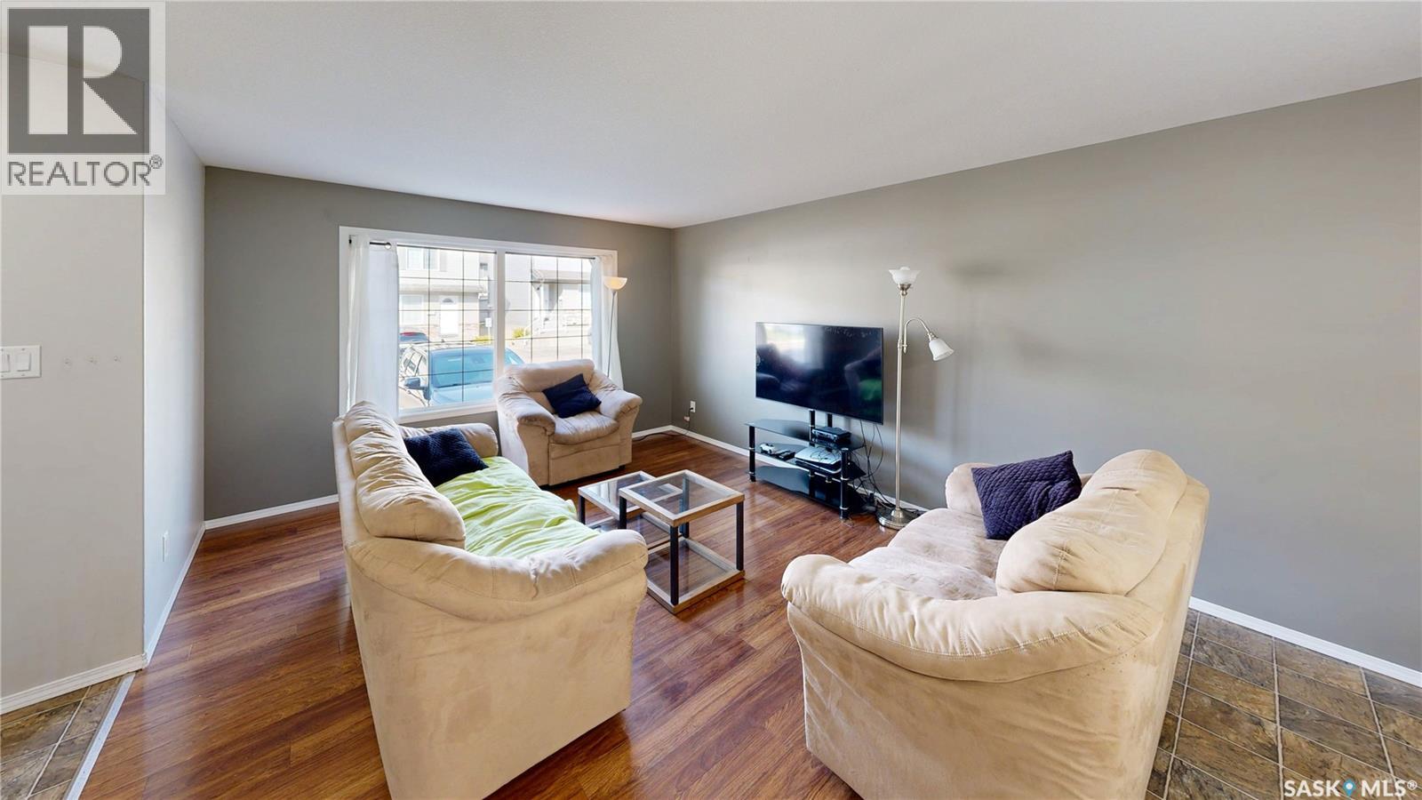 Photo 4 of 156 4801 Child Avenue, Regina SK