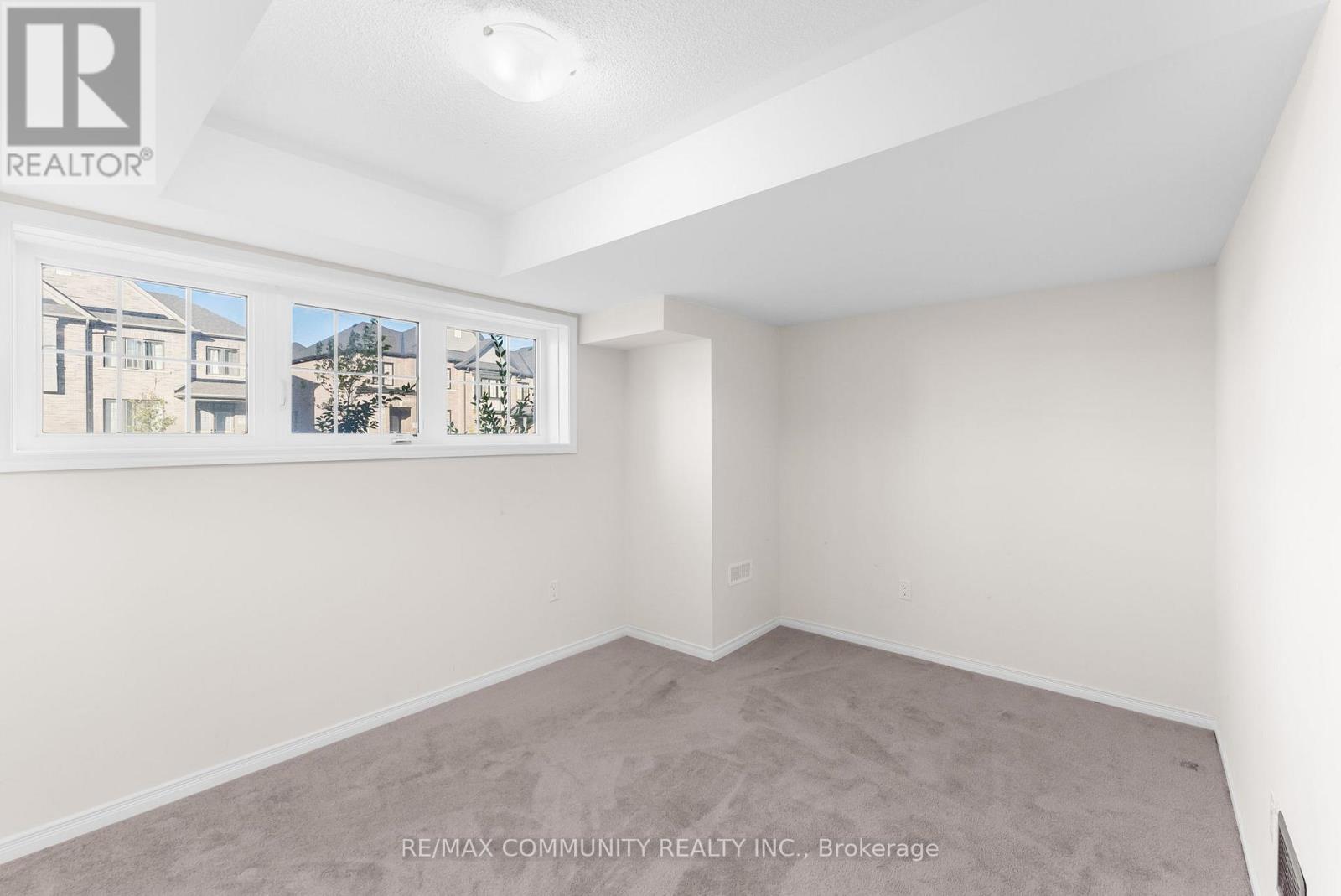 Photo 25 of 314 Coronation Road, Whitby ON
