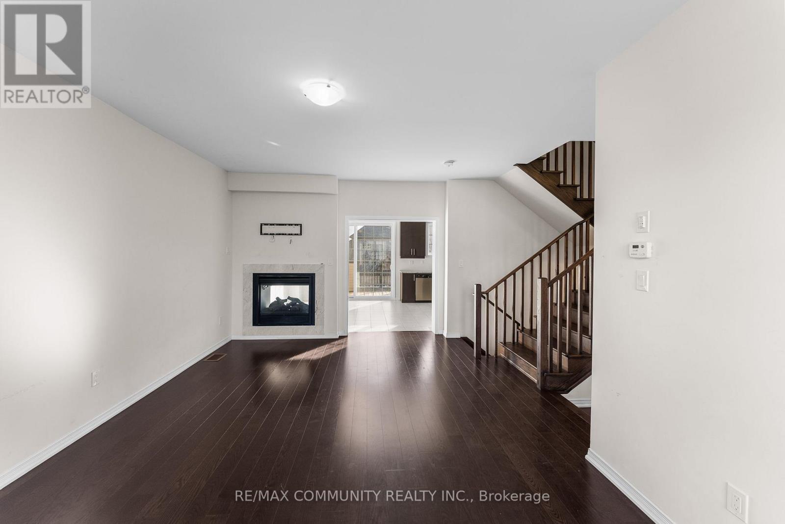 Photo 7 of 314 Coronation Road, Whitby ON