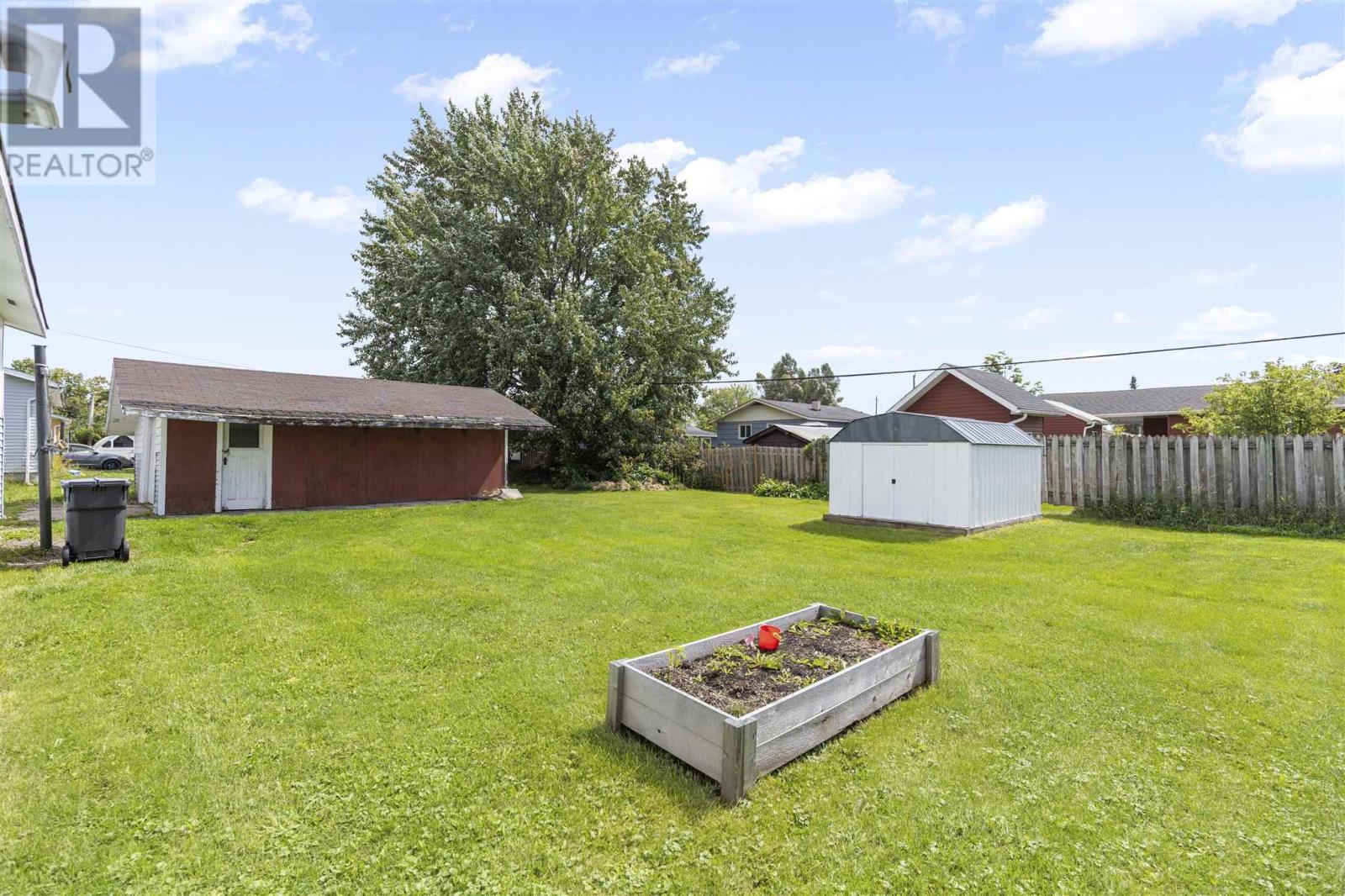Photo 38 of 353 Doncaster Rd, Sault Ste Marie ON