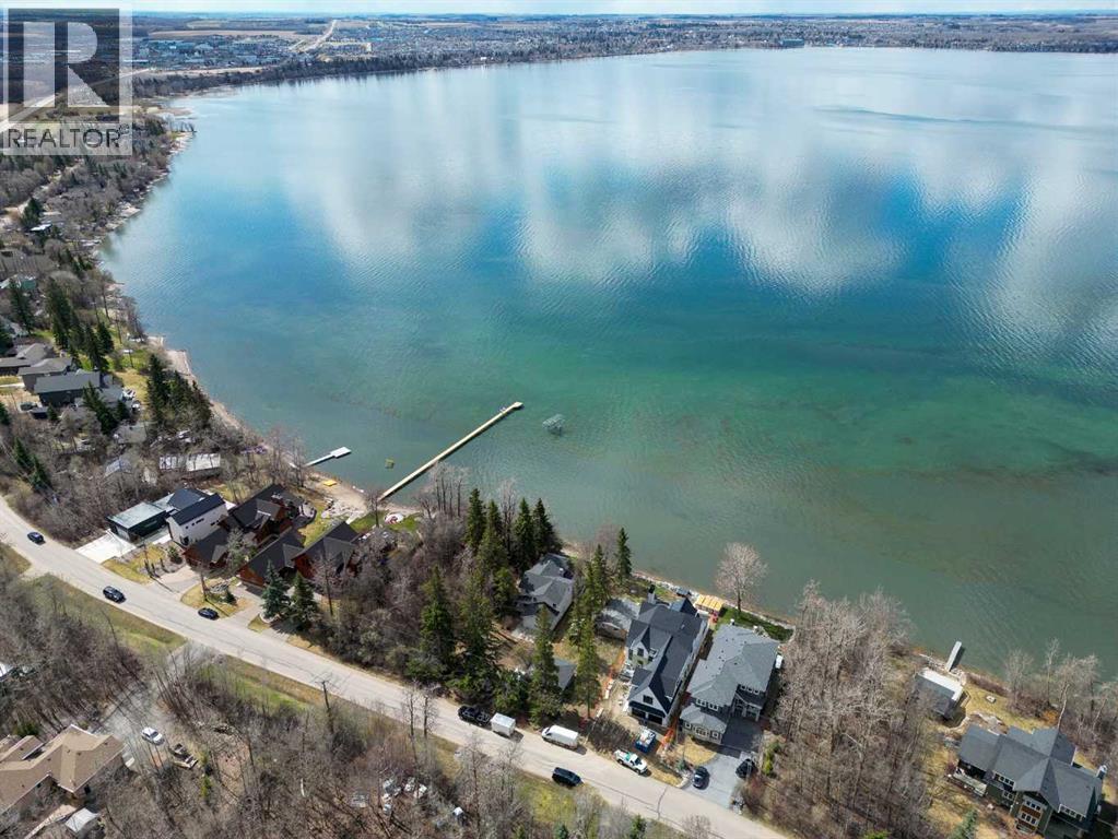 Photo 14 of 5020 42 Street, Sylvan Lake AB