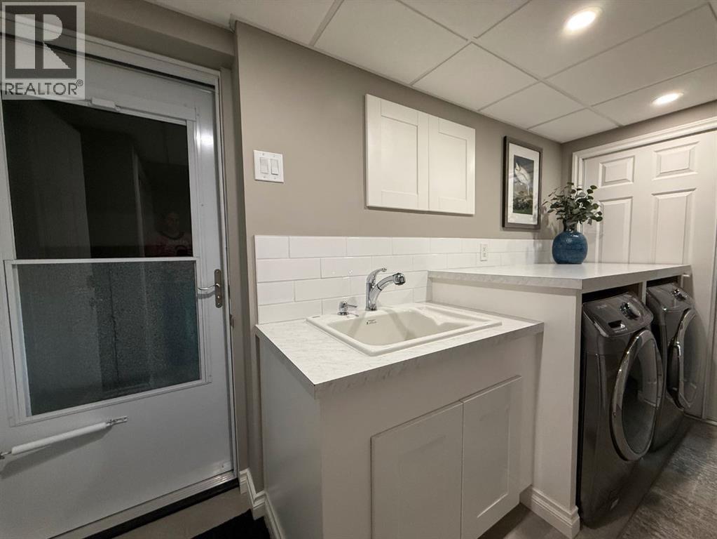 Photo 33 of 10839 Mapleford Road Se, Calgary AB