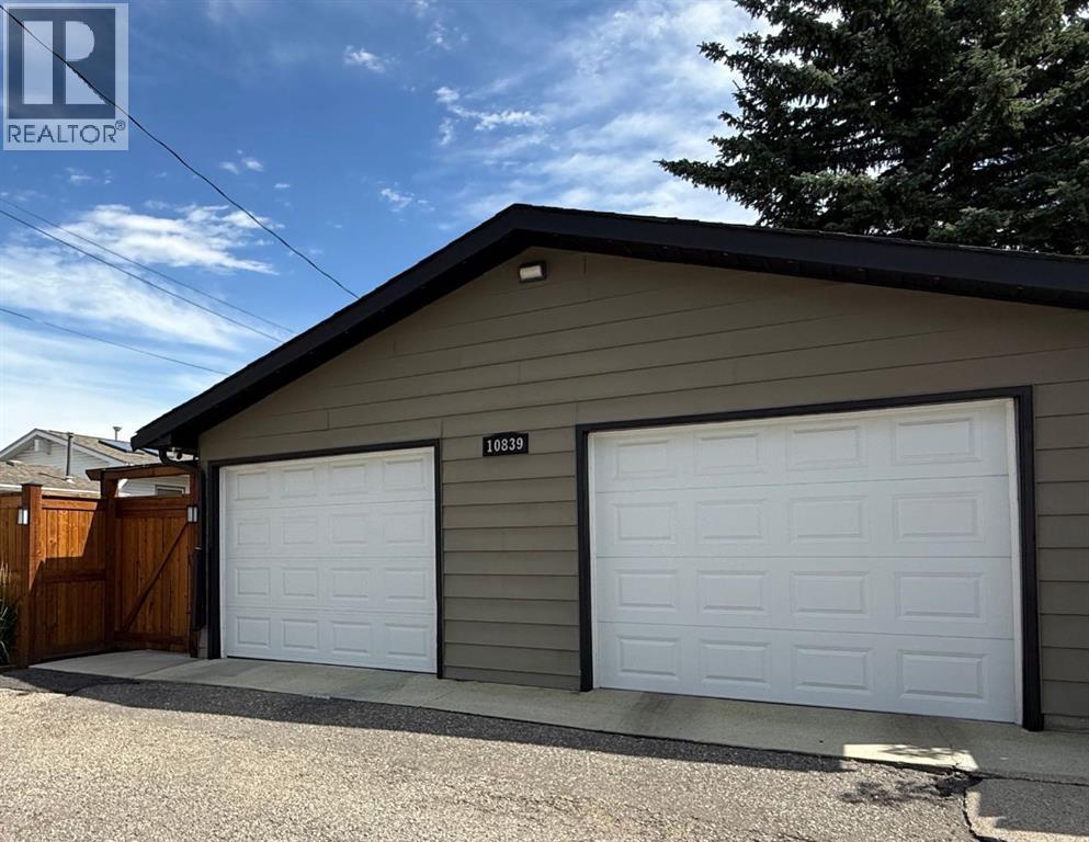 Photo 46 of 10839 Mapleford Road Se, Calgary AB