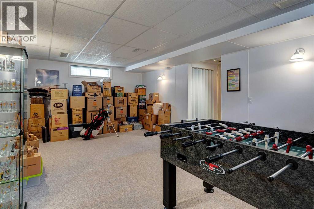 Single Family House for Sale in  Somerside Place SW Somerset Calgary 