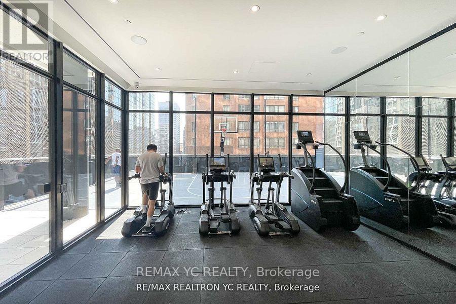 Photo 31 of 2516 20 Edward Street, Toronto ON