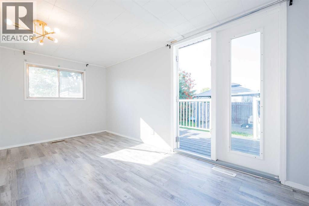 Photo 14 of 9710 120 Avenue, Grande Prairie AB