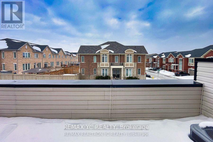 Photo 36 of 37 Torah Gate, Vaughan ON