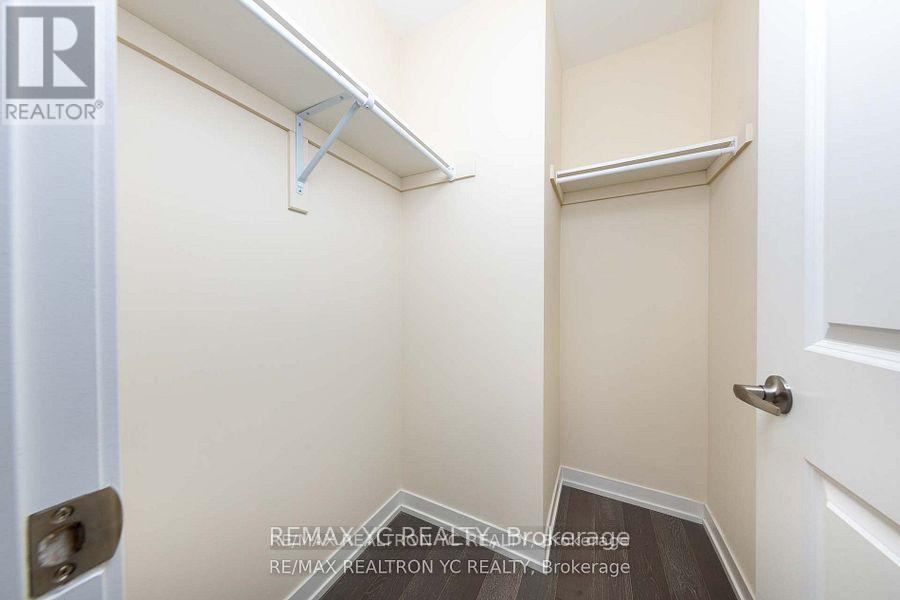 Photo 28 of 37 Torah Gate, Vaughan ON