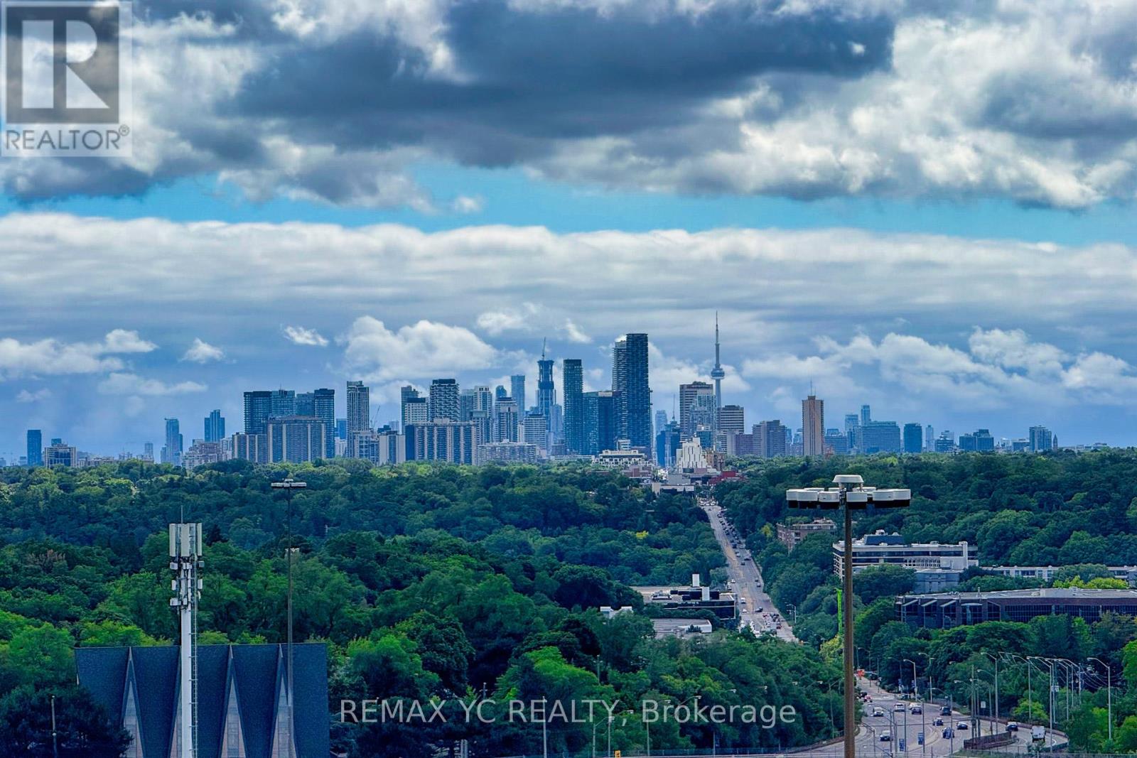 Photo 13 of 1605 28 Harrison Garden Boulevard, Toronto ON