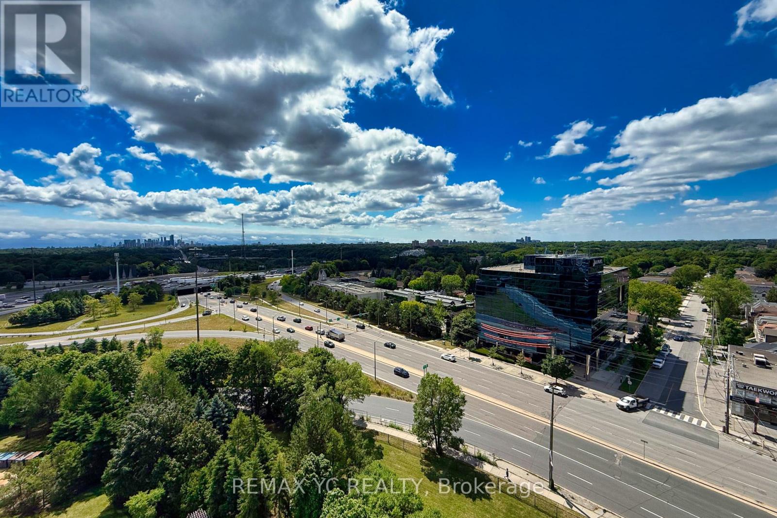 Photo 14 of 1605 28 Harrison Garden Boulevard, Toronto ON