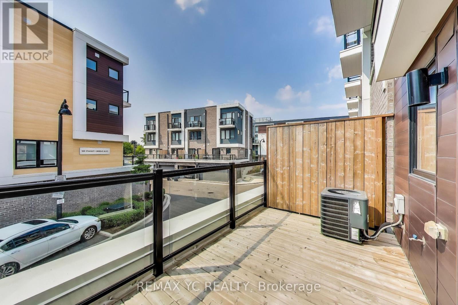 Photo 7 of 175 Downsview Park Boulevard, Toronto ON