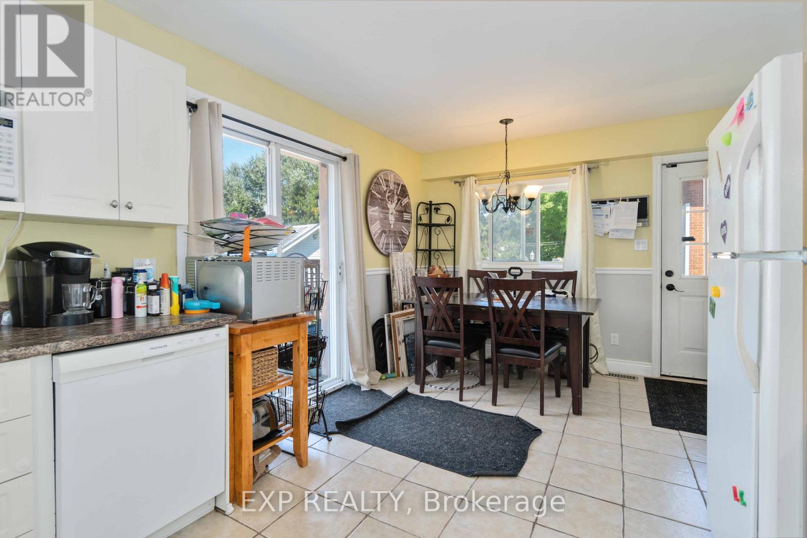 Photo 26 of 105 Division Street N, Mcnab Braeside ON