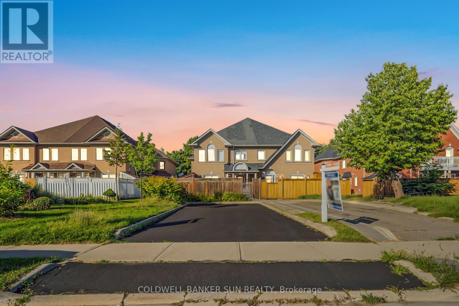 Photo 1 of 138 Pressed Brick Drive, Brampton ON
