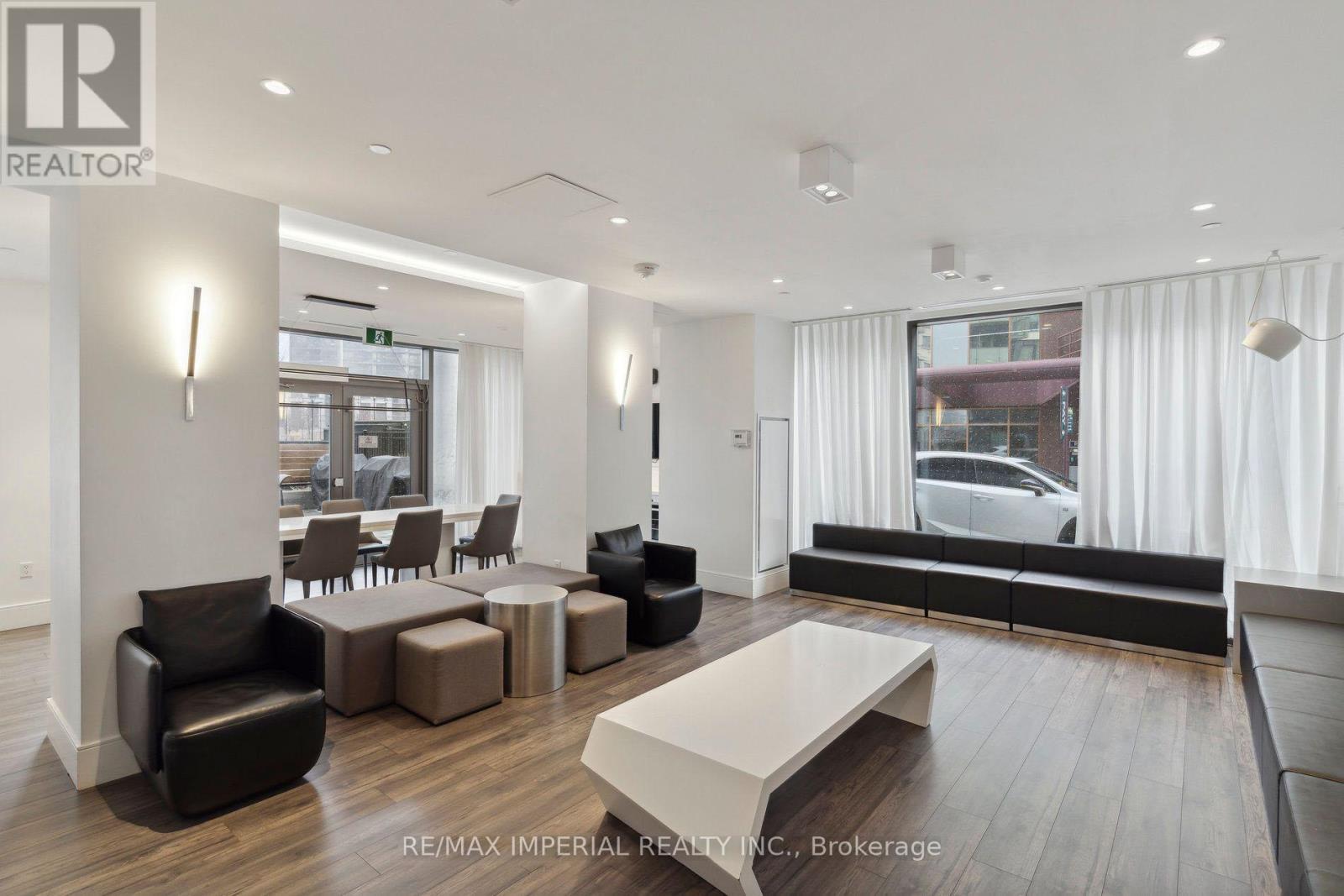 Photo 30 of 1102 10 De Boers Drive, Toronto ON