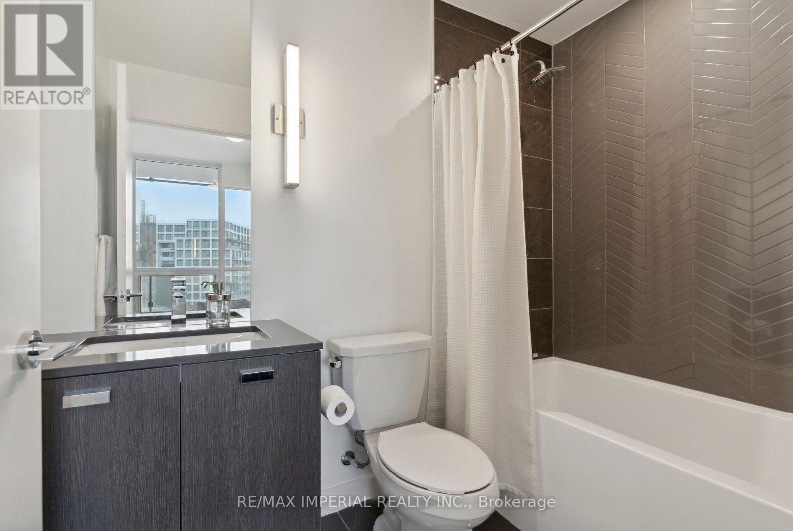 Photo 7 of 1102 10 De Boers Drive, Toronto ON