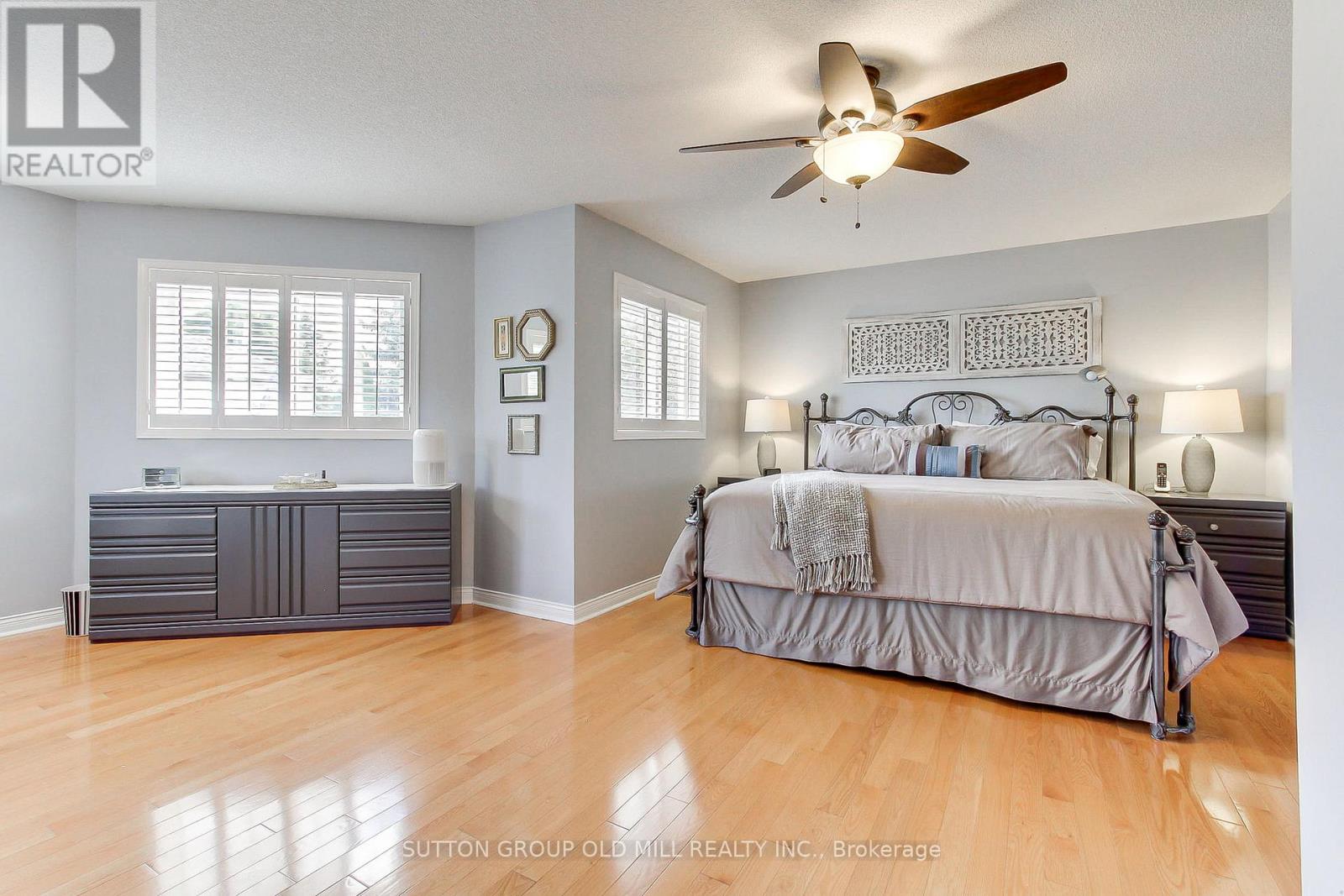 Photo 21 of 3126 Oakview Road, Mississauga ON