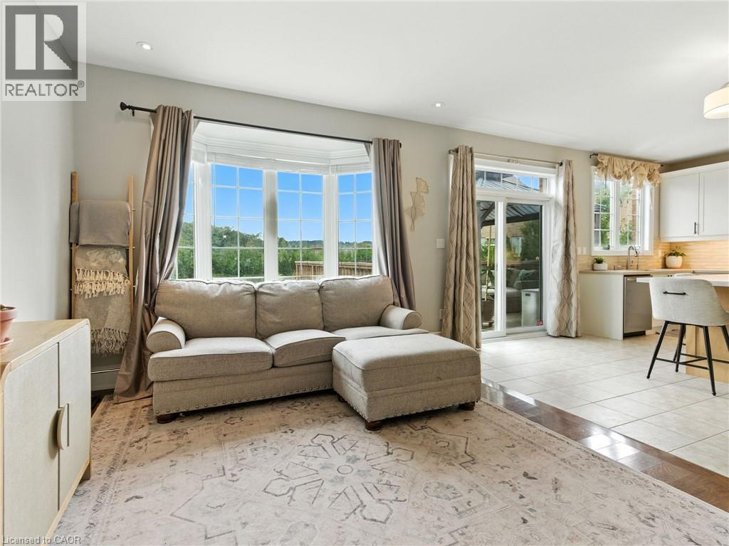 Photo 11 of 200 Giddings Crescent, Milton ON