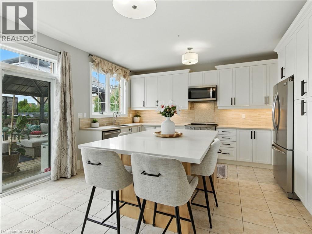 Photo 5 of 200 Giddings Crescent, Milton ON