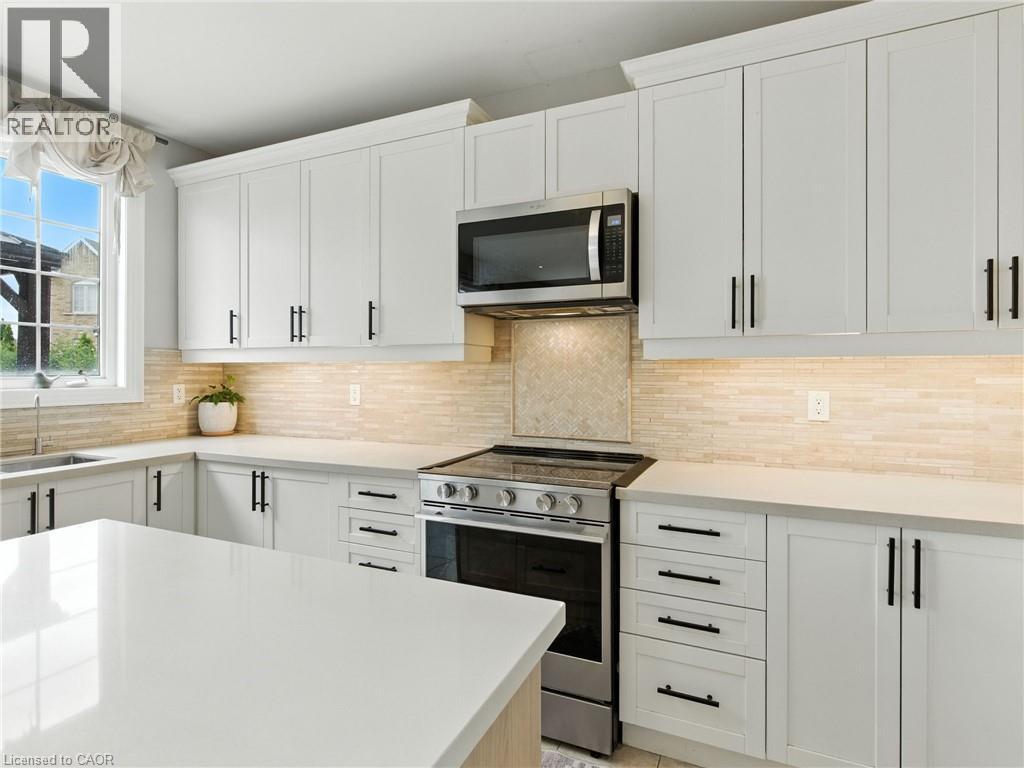Photo 7 of 200 Giddings Crescent, Milton ON