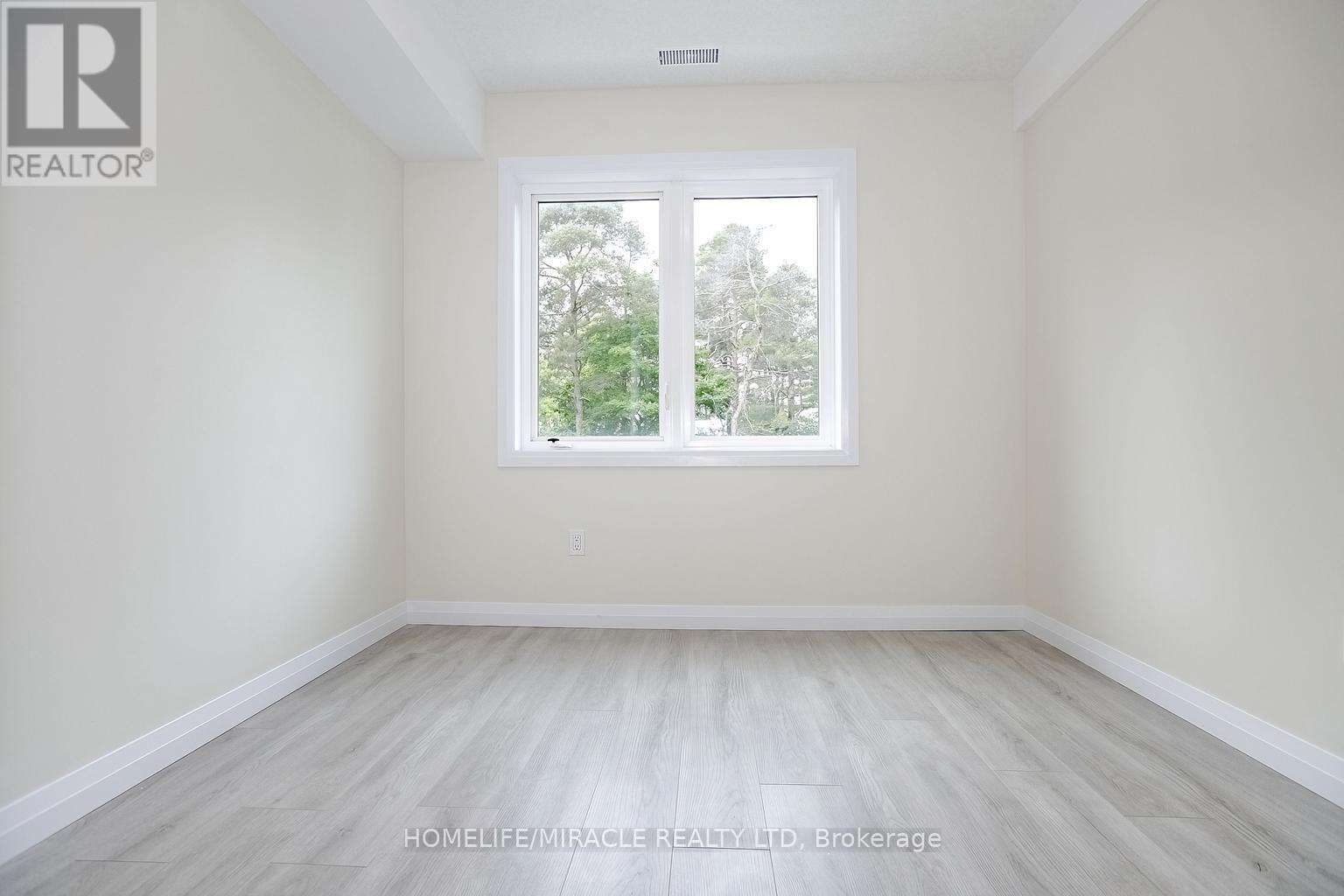 Photo 39 of 63 350 Fisher Mills Road, Cambridge ON