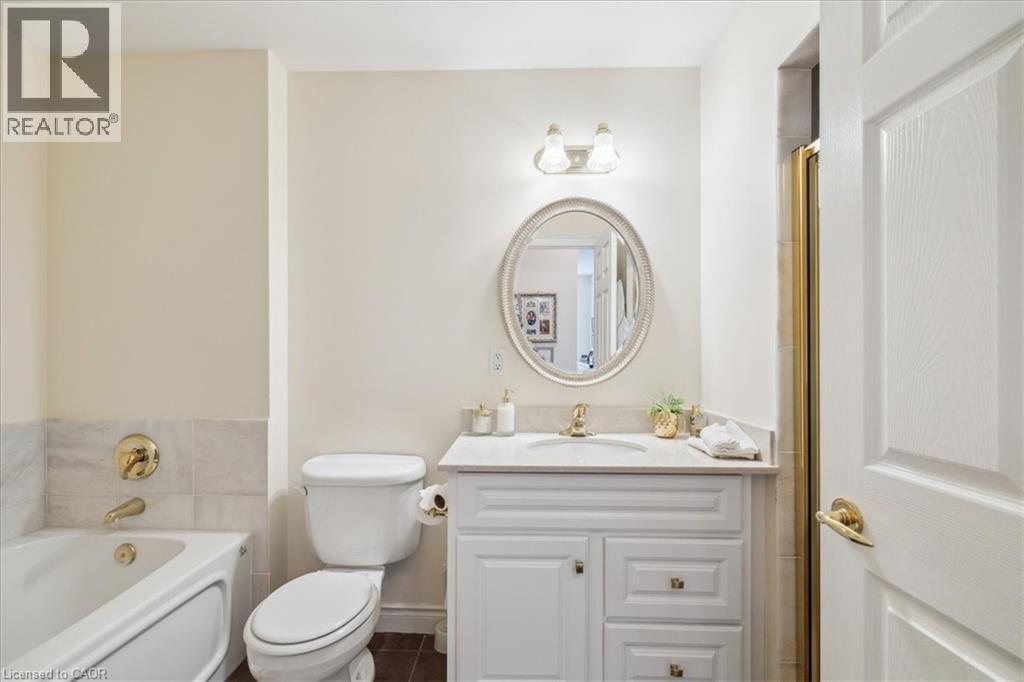Photo 24 of 442 Maple Avenue Unit 102, Burlington ON