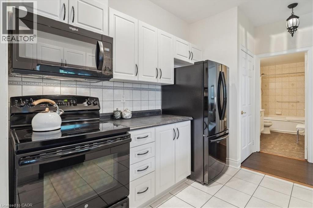 Photo 20 of 442 Maple Avenue Unit 102, Burlington ON