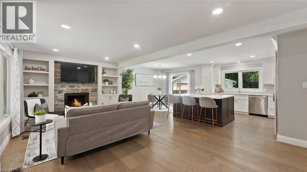 Photo 9 of 75 Pusey Boulevard, Brantford ON