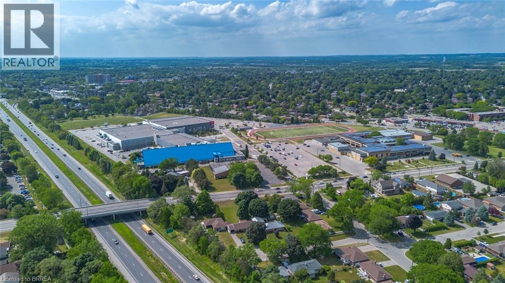 Photo 40 of 75 Pusey Boulevard, Brantford ON