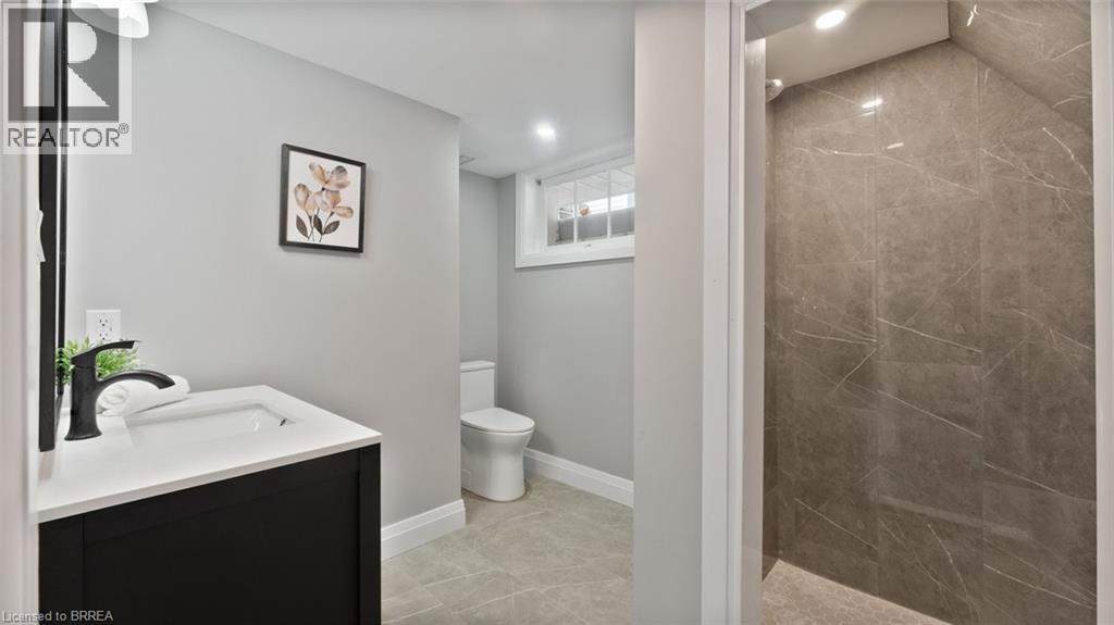 Photo 27 of 75 Pusey Boulevard, Brantford ON
