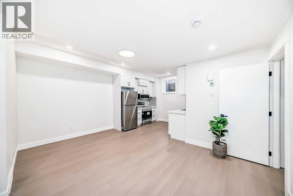 Photo 33 of 390 Hendon Drive Nw, Calgary AB