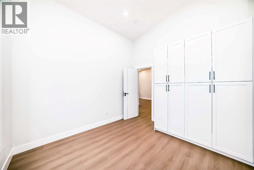 Photo 31 of 390 Hendon Drive Nw, Calgary AB
