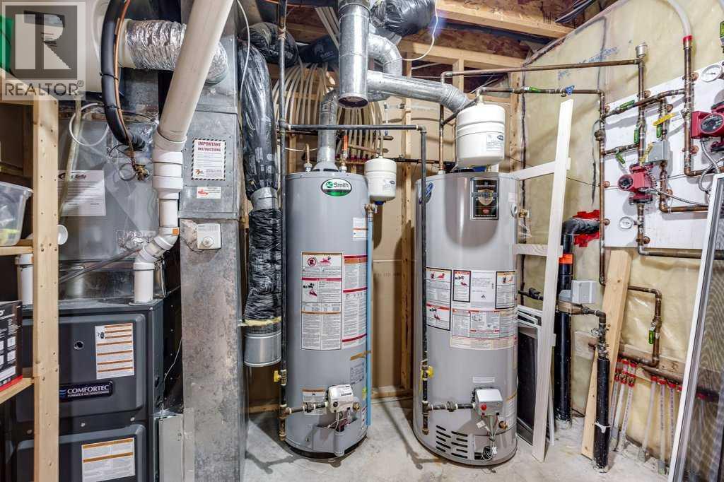 Photo 42 of 123 Ammeter Close, Red Deer AB