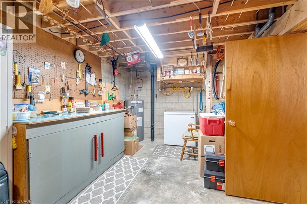Photo 23 of 30 Oakhill Drive Unit A, Brantford ON