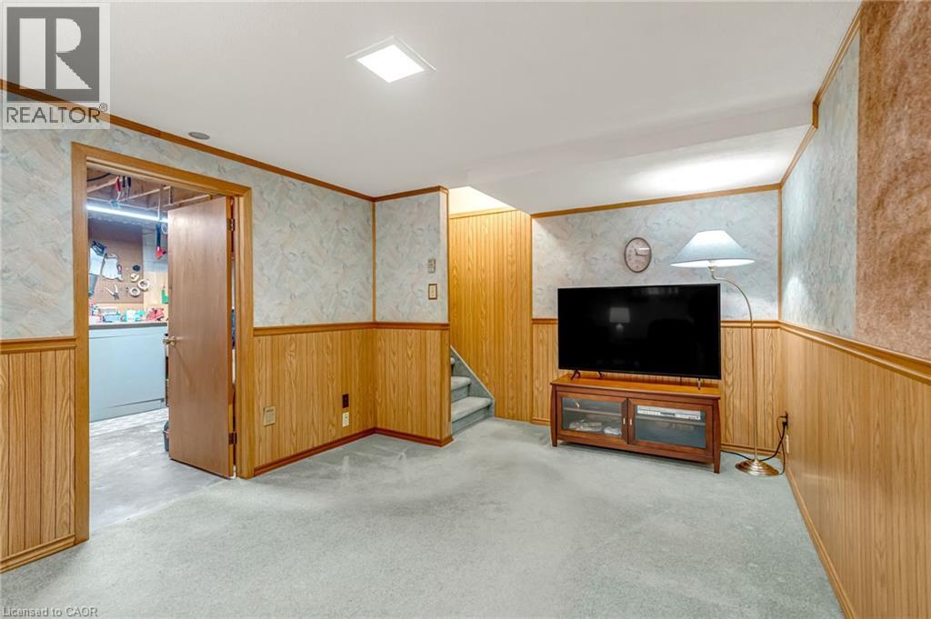 Photo 20 of 30 Oakhill Drive Unit A, Brantford ON