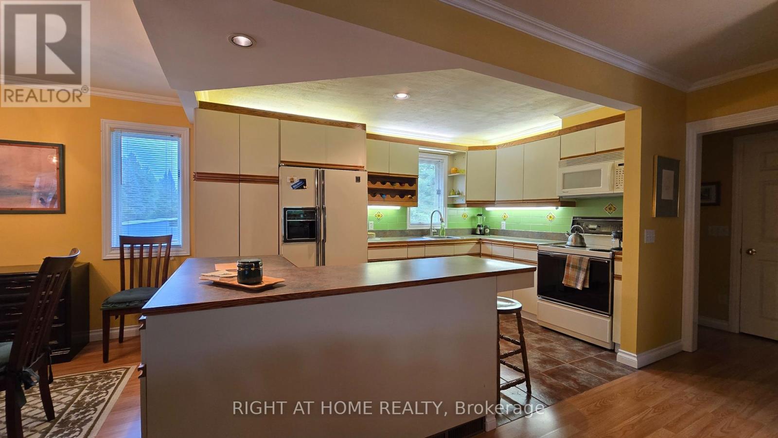 Photo 15 of 31 Portage Road, Kawartha Lakes ON