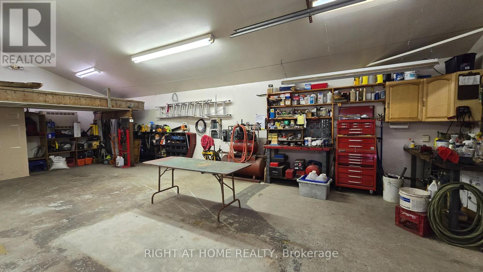 Photo 22 of 31 Portage Road, Kawartha Lakes ON