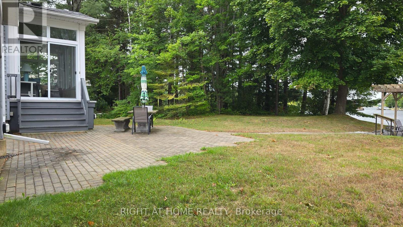 Photo 33 of 31 Portage Road, Kawartha Lakes ON