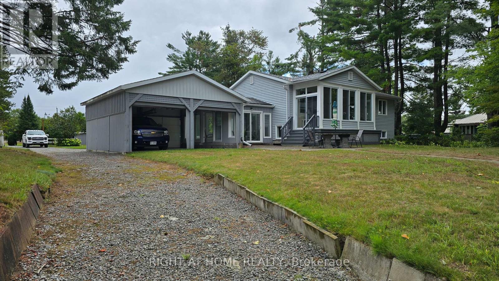 Photo 45 of 31 Portage Road, Kawartha Lakes ON