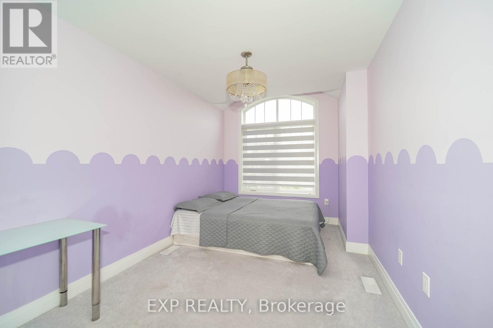Photo 26 of 25 Christine Elliott Avenue, Whitby ON
