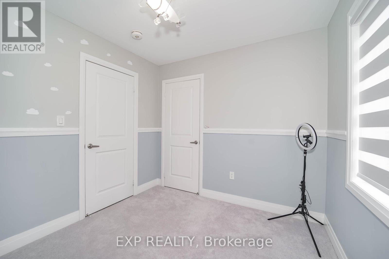 Photo 36 of 25 Christine Elliott Avenue, Whitby ON