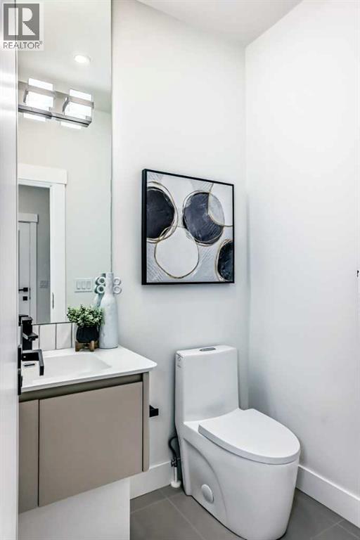 Photo 17 of 390 Hendon Drive Nw, Calgary AB