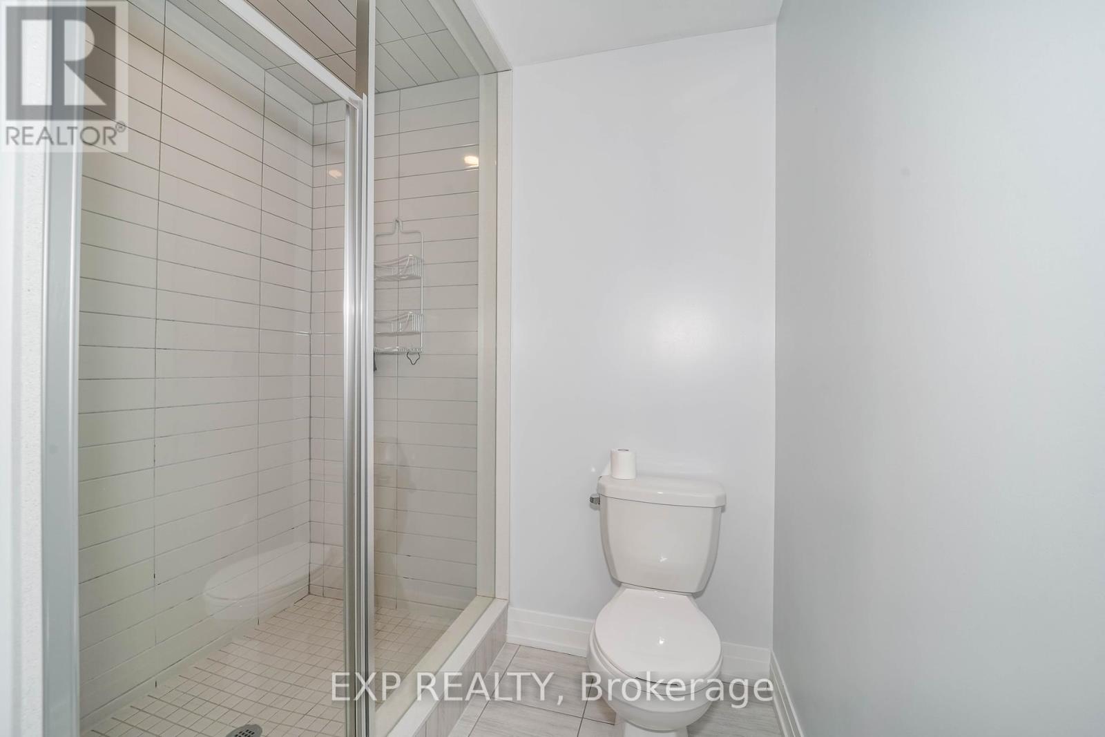 Photo 25 of 25 Christine Elliott Avenue, Whitby ON