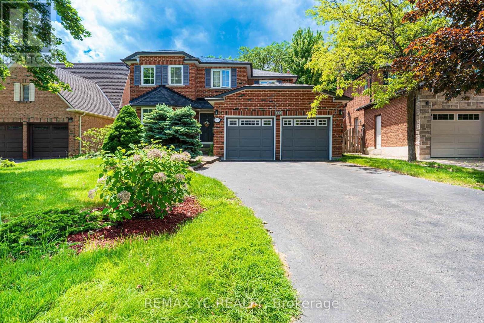 Photo 28 of 67 Fern Valley Crescent, Richmond Hill ON